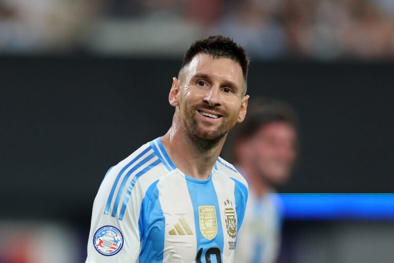 Con la vuelta de Messi, Scaloni dio a conocer la lista de convocados